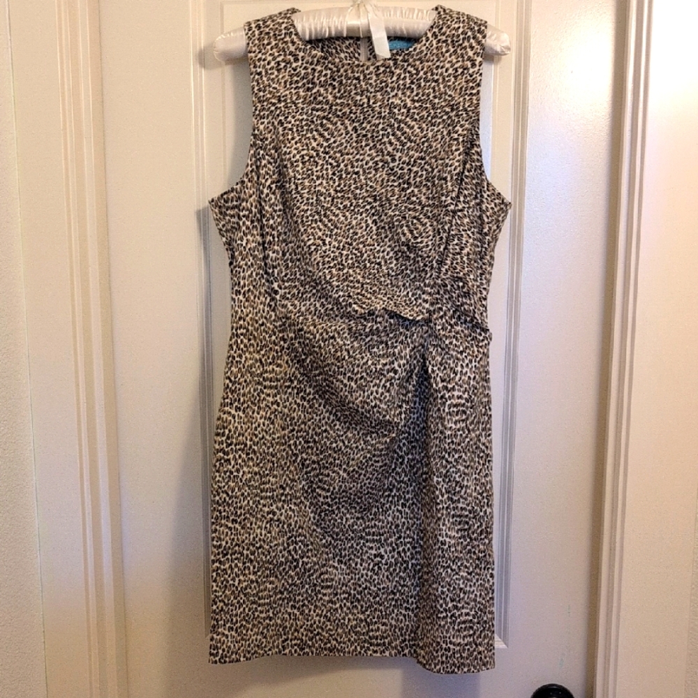Like New J.McLaughlin Sleeveless Dress